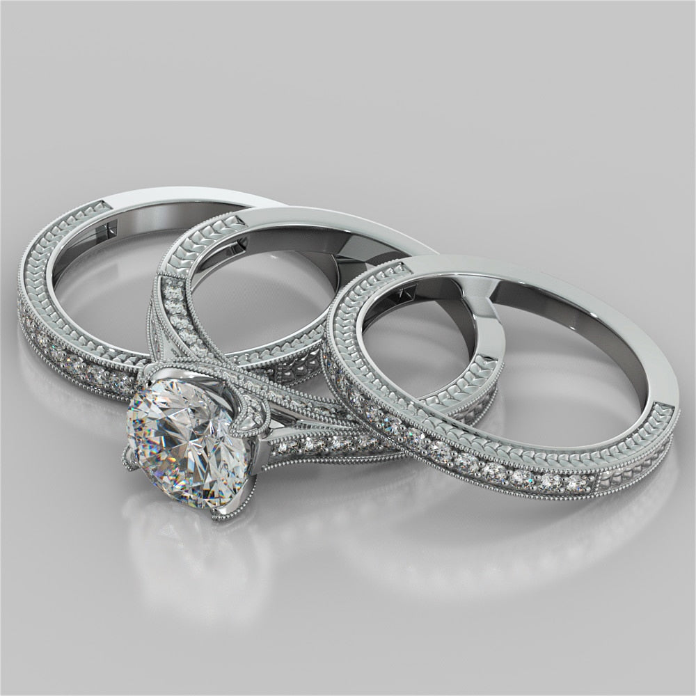 Antique Style Round Cut Wedding Set