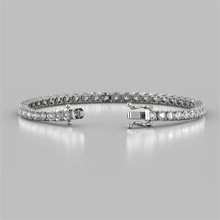Classic Round Cut Tennis Bracelet in 925 Sterling Silver