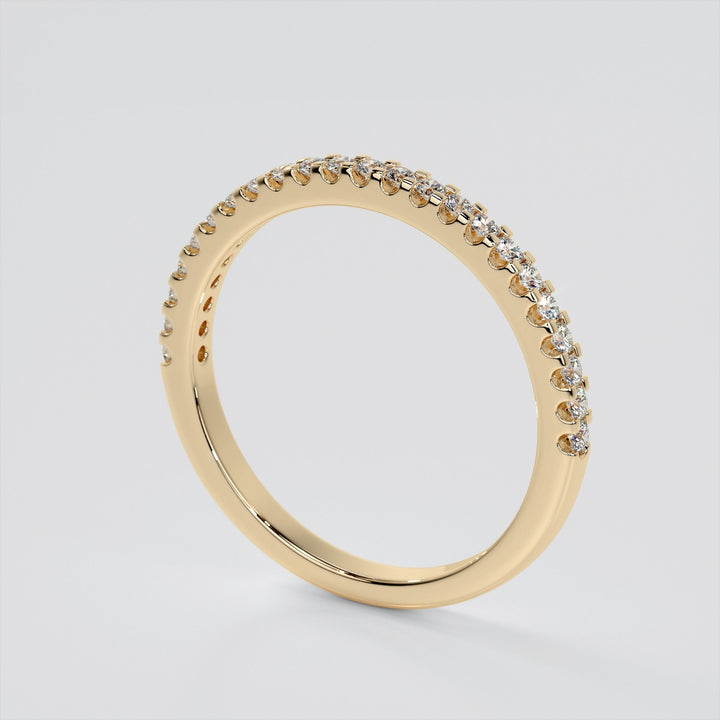 Scalloped Setting Wedding Band