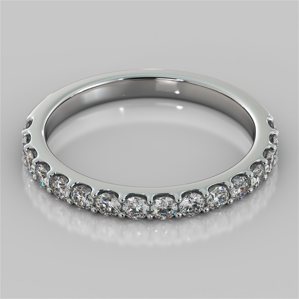 Lab Grown Diamond Round Cut Cathedral Style Engagement Ring With Side Accents